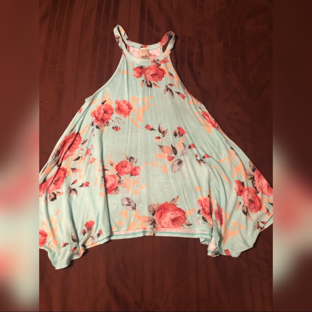 Brenda’s Cotton Floral Tank - Picture 7 of 8
